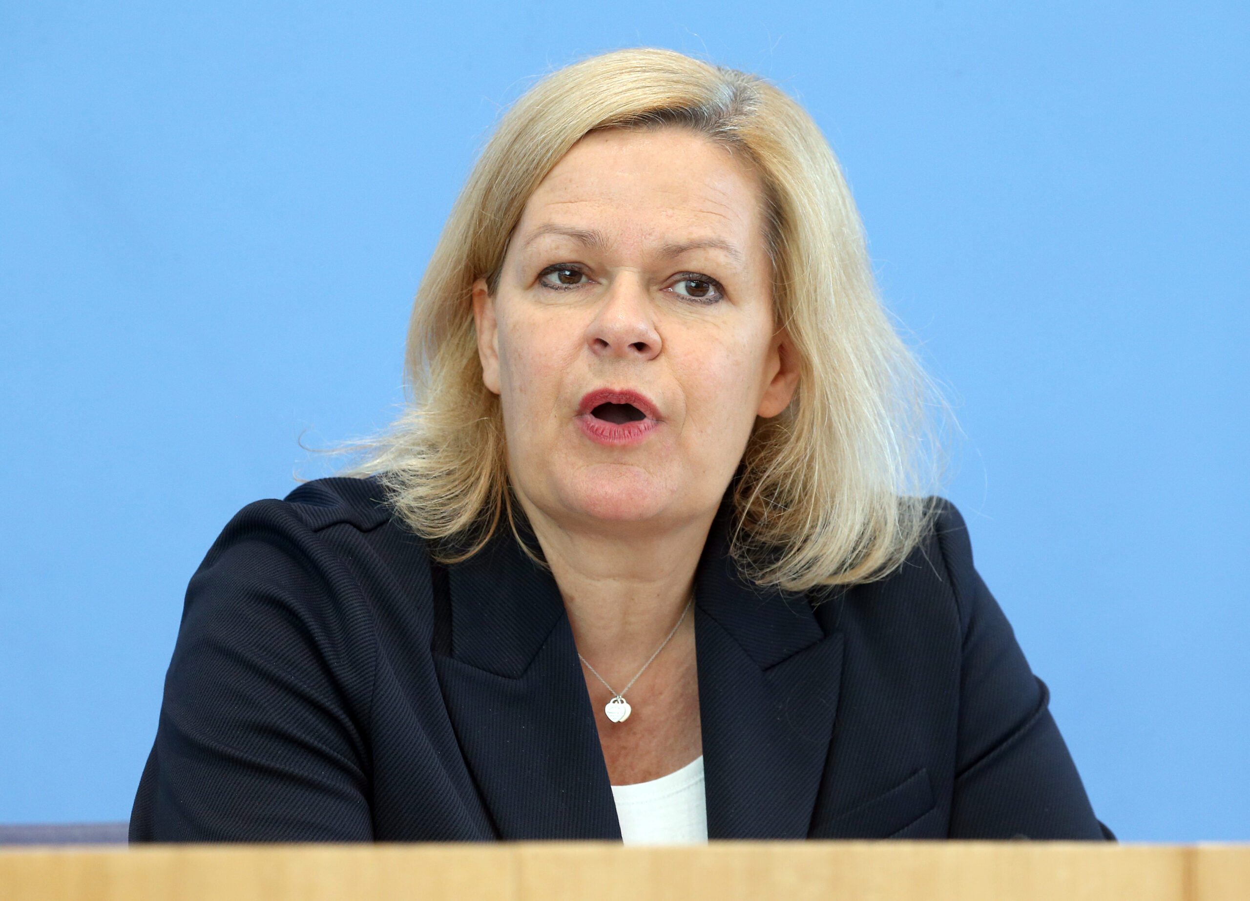 Bundesinnenministerin Nancy Faeser (SPD) kann Forderungen der Kommunen nach mehr Geld vom Bund für die Unterbringung von Flüchtlingen und Migranten nicht nachvollziehen