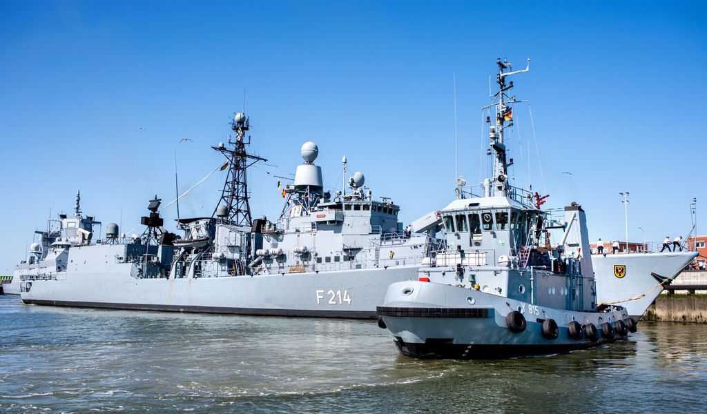 Die Fregatte „Lübeck“ ist nach 32 Dienstjahren von ihrem letzten Einsatz nach Wilhelmshaven zurückgekehrt.
