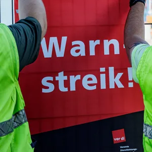 Am Donnerstag streikten die Hafenarbeiter für 24 Stunden – jetzt starten neue Gespräche.
