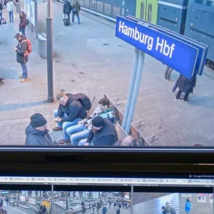 Seniorin am Hamburger Hauptbahnhof bestohlen – Bundespolizei nimmt ihn fest
