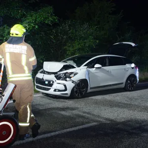 Sowohl der Citroen als auch der BMW mussten abgeschleppt werden.