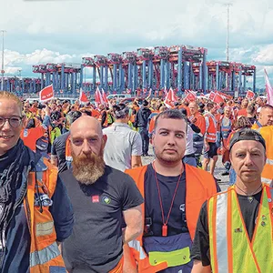 Erstmals seit 44 Jahren streiken Hamburgs Terminal-Mitarbeiter.