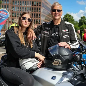 Vater und Tochter auf der Mogo
