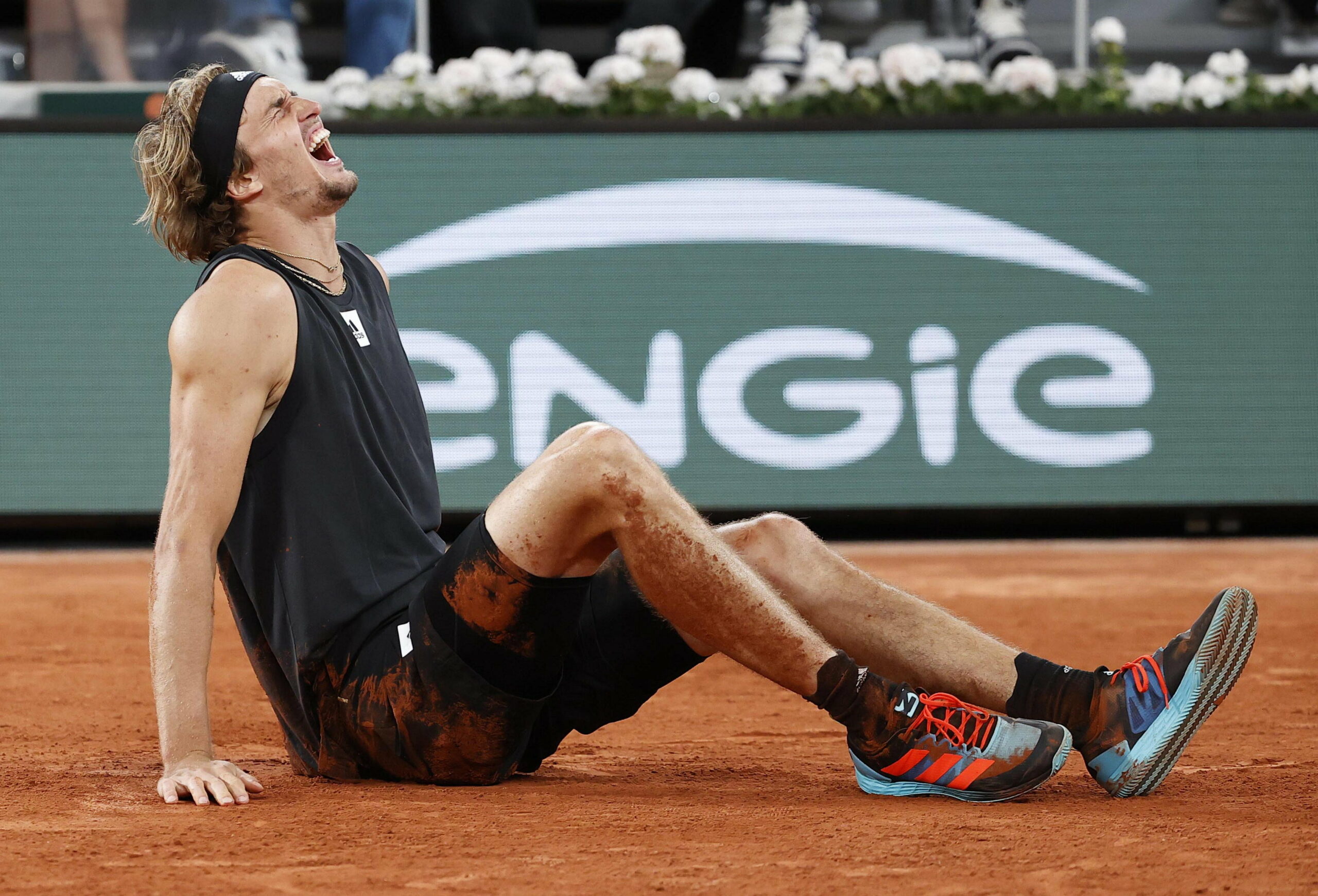 Alexander Zverev musste im Halbfinale der French Open verletzt aufgeben.
