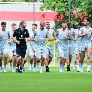 FC St. Pauli beim Training