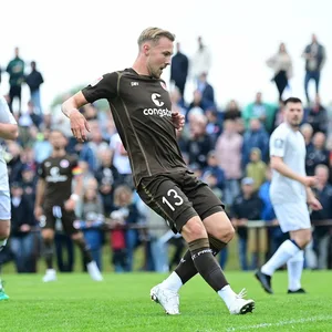 Startschuss: Lukas Daschner erzielte mit dem 1:0 das erste Tor der Saisonvorbereitung.