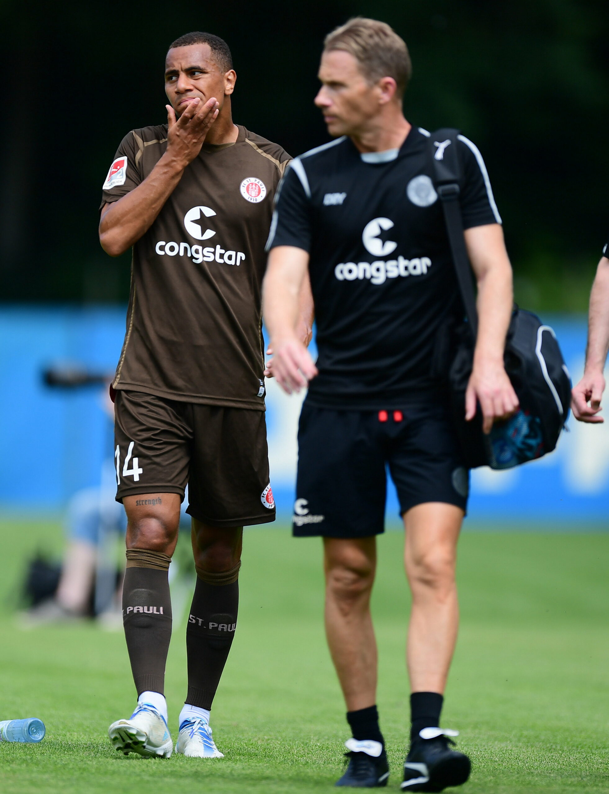 Verletzt im Kiel-Spiel: St. Pauli bangt um zwei wichtige Profis