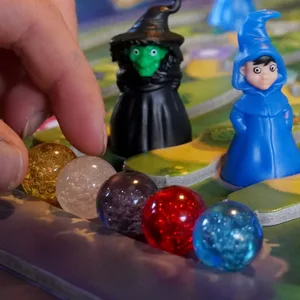 Das Kinderspiel des Jahres 2022: „Zauberberg“.