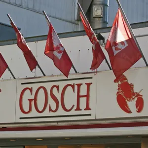 Die Gosch-Kneipe auf Sylt muss wegen Corona-Fällen geschlossen bleiben.