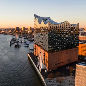 Bei einer Umfrage schnitt Hamburg als Aufenthaltsort für ausländische Arbeitnehmer schlecht ab.