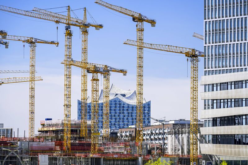 Im Überseequartier in der HafenCity entstehen vielen neue Wohnungen – allerdings zu oft unerschwinglichen Preisen.