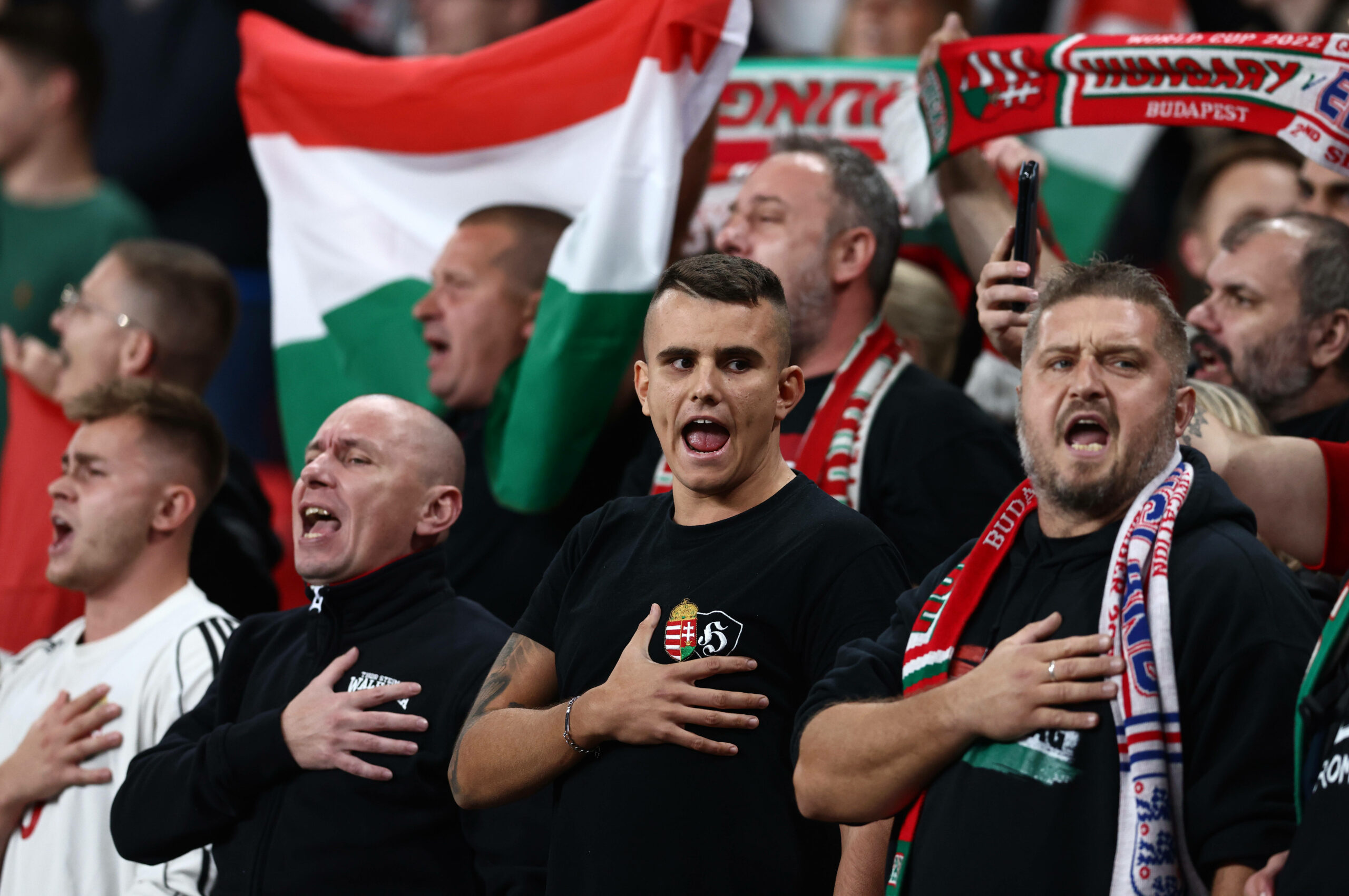 Anhänger der ungarischen Nationalmannschaft vielen in der Vergangenheit immer wieder negativ auf