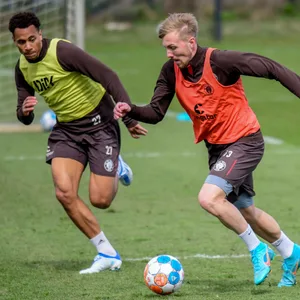 Etienne Amenyio und Lukas Daschner