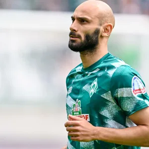 Werder-Kapitän Ömer Toprak