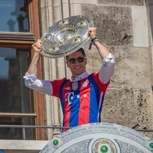 Grund zur Freude: Lewandowski erhält mit dem Goldenen Schuh die nächste Auszeichnung