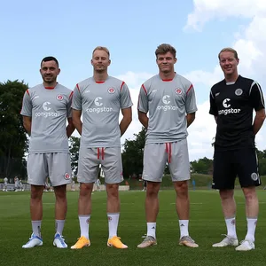 Saliakas, Boukhalfa, Nemeth, Schultz, St. Pauli