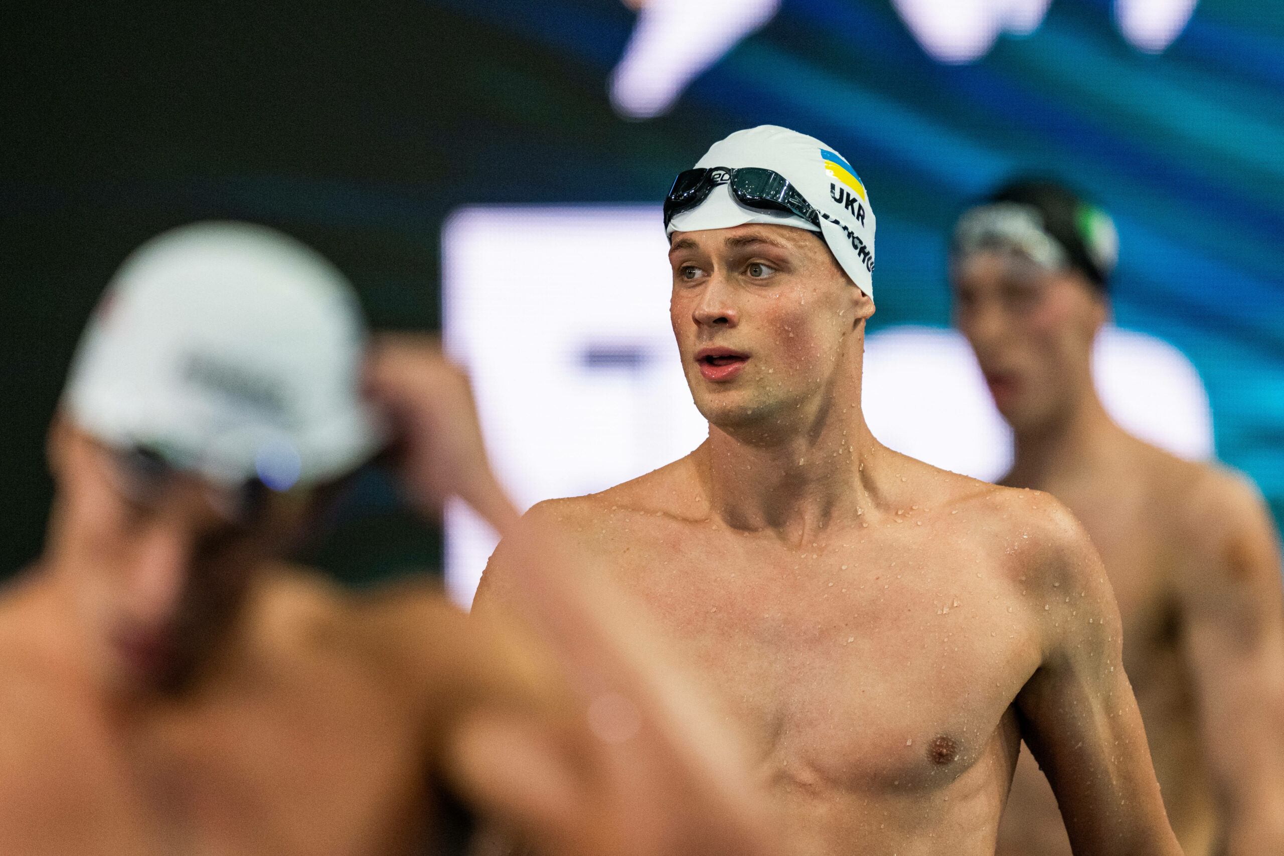 Der ukrainische Schwimmer Mykhailo Romanchuk sieht bei der WM in Ungarn seine Familie nach vier Monaten wieder.