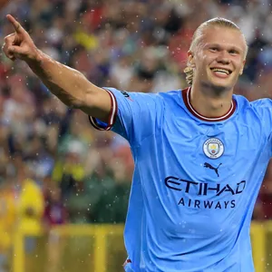 Erling Haaland jubelt