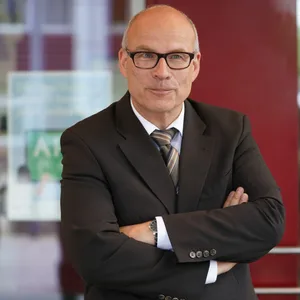 Die Hamburger Lernferien gehen in die siebte Runde – und werden bis Ende 2022 verlängert, sagte Schulsenator Ties Rabe (SPD).
