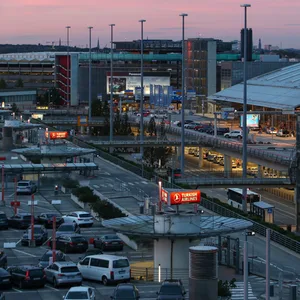 Am Hamburg Airport fallen vergleichsweise hohe Parkgebühren an.