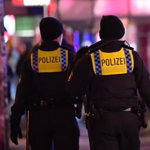 Polizisten auf der Reeperbahn (Symbolbild).