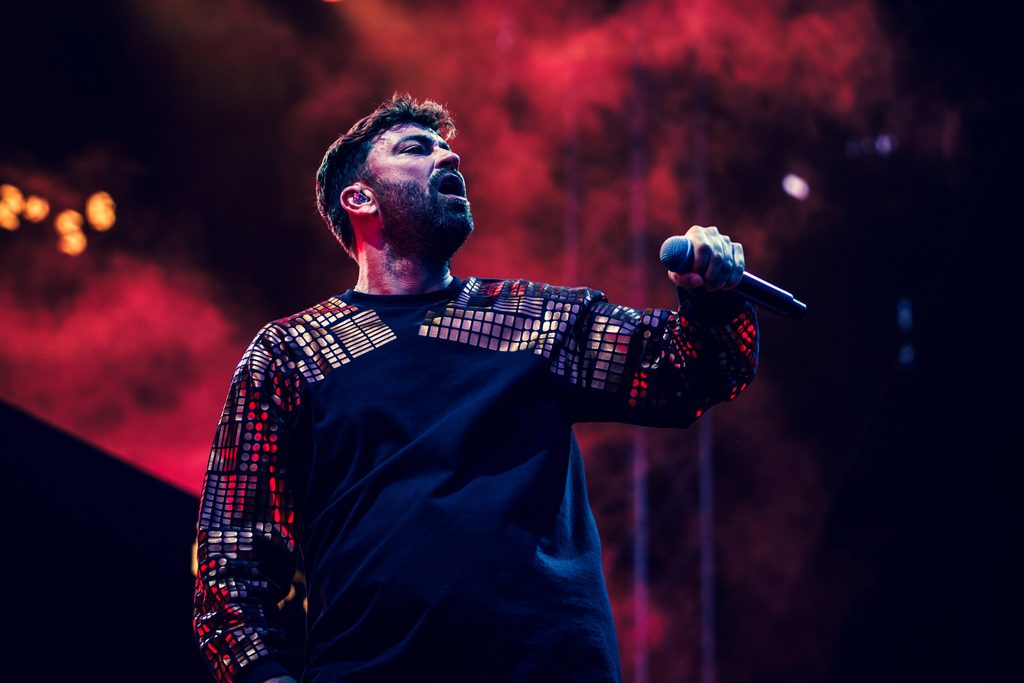 Ohne Vorband und Co. – Marteria bringt Stimmung von 0 auf 100.