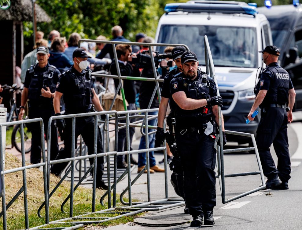 Lindner Hochzeit Polizei