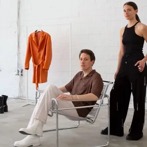 Martin Hufnagel und Linda Käckermann betreiben den Pop-Up-Store.