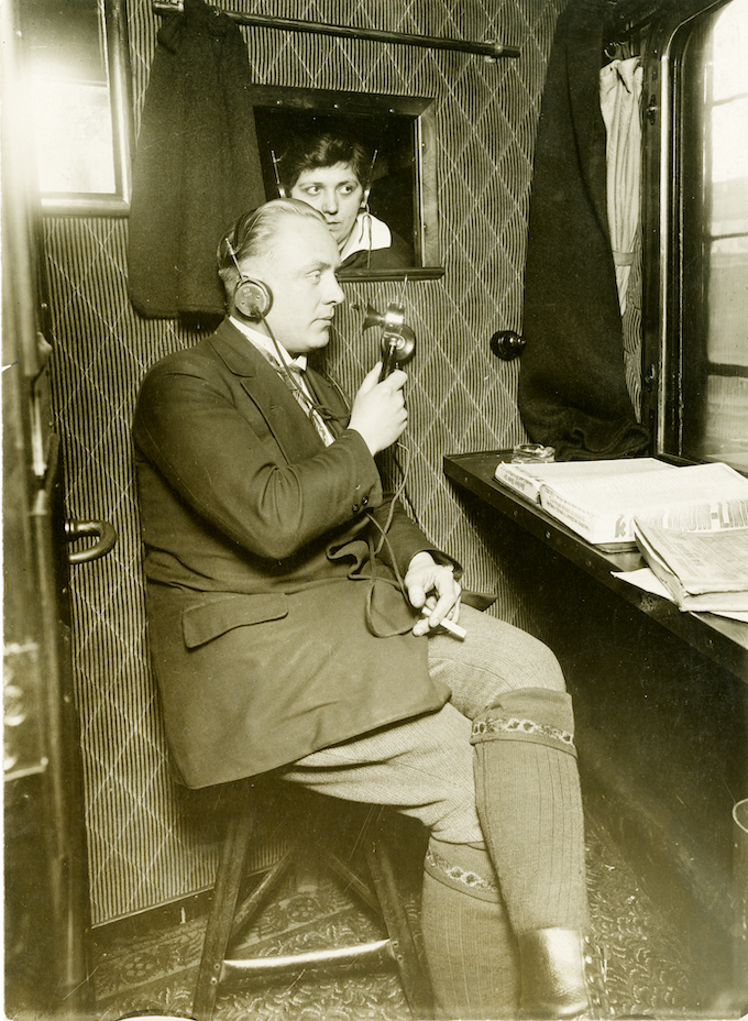 Telefon