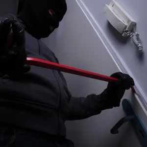 Zwei Männer sollen versucht haben, in ein Haus in Rahlstedt einzubrechen (Symbolbild).