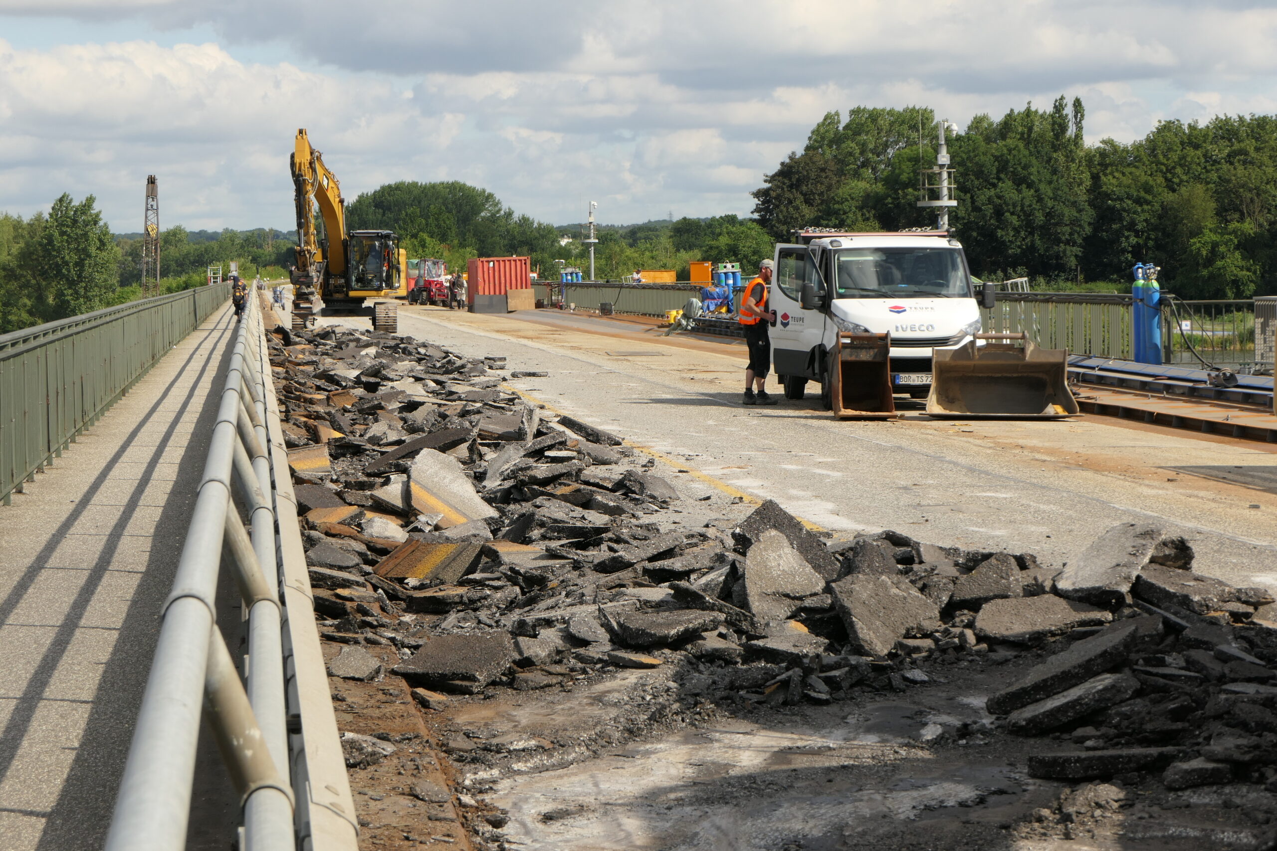 Bauarbeiten an der Elbbrücke in Geesthacht