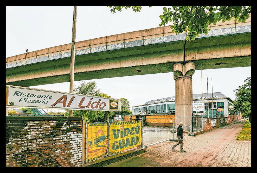 Das Grundstück mit dem ehemaligen Restaurant „Al Lido“ befindet sich unter der S-Bahn-Trasse.