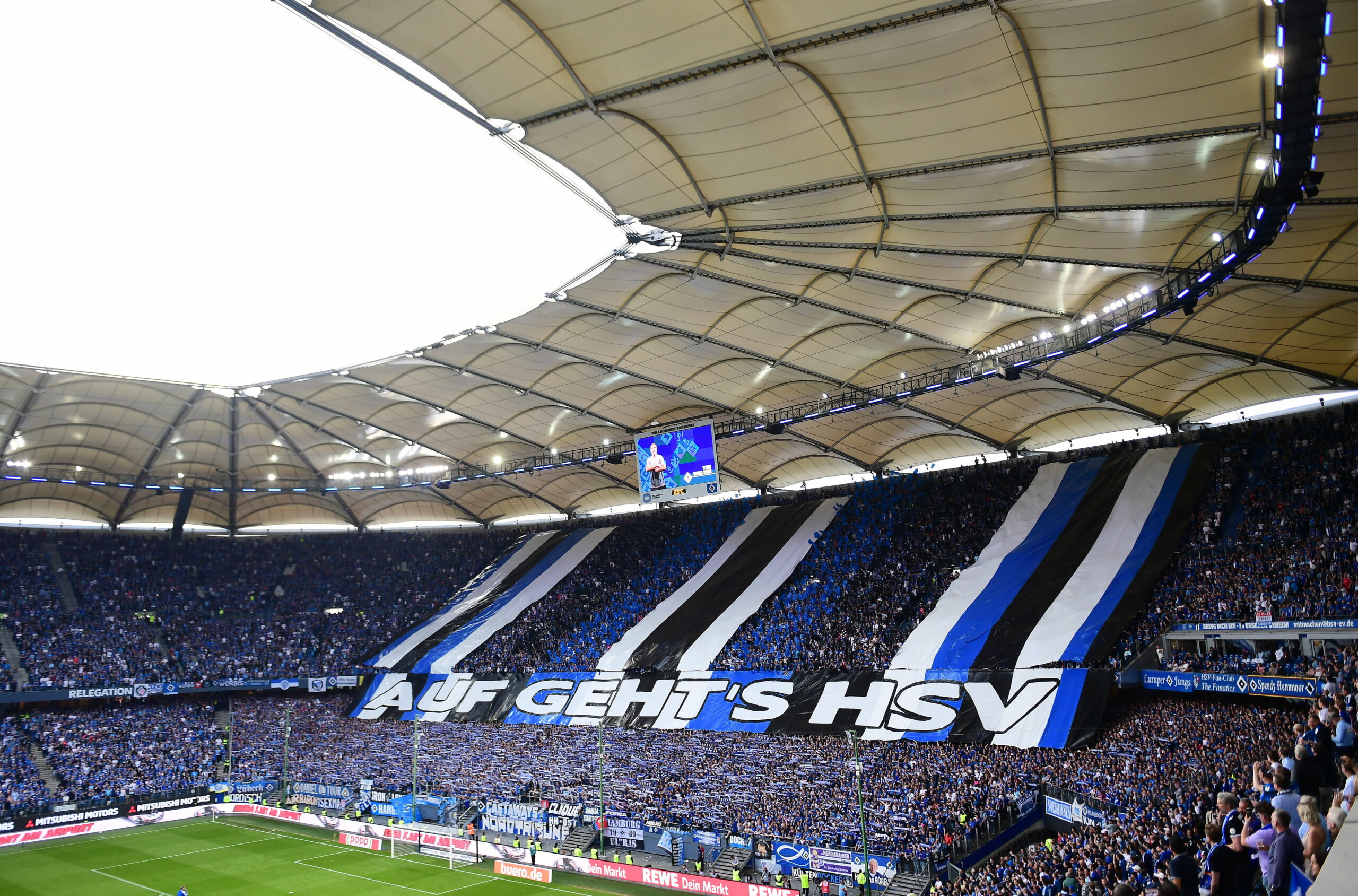 Das Volksparkstadion, die Heimat des HSV.