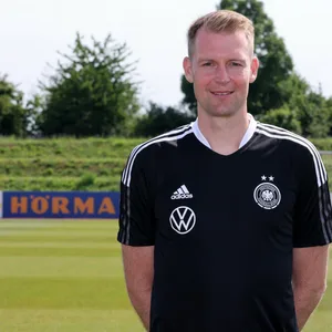 Ex-Bundesliga-Profi Jan-Ingwer Callsen-Bracker ist bei der DFB-Frauenmannschaft für das neurozentrierte Training zuständig.