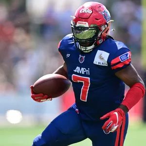 Sea Devils Running Back Glen Toonga überragte mit vier Touchdowns.