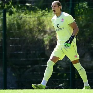 St. Pauli-Keeper Dennis Smarsch