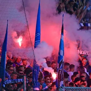 HSV-Fans zündeln in Braunschweig