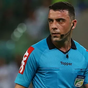 Der brasilianische Schiedsrichter Igor Benevenuto hat sich öffentlich als homosexuell geoutet.