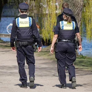 Symbolbild: Beamte der Hamburger Polizei