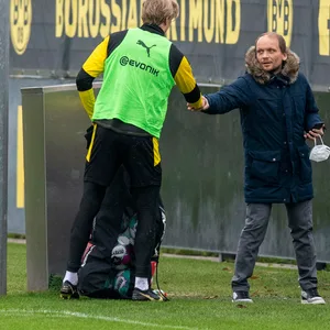 BVB-Chefscout Markus Pilawa begrüßt Erling Haaland (jetzt Manchester City).