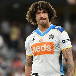 Nachdem sich der Rugby-Profi Kevin Proctor während der Halbzeit mit einer E-Zigarette in den sozialen Medien präsentierte, löste sein Verein den Vertrag auf.