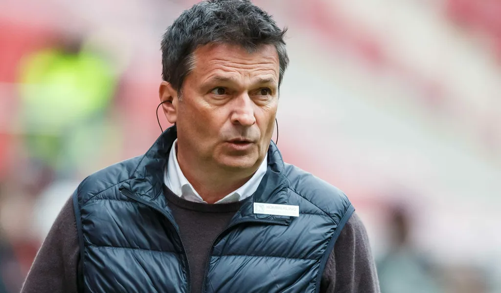 Christian Heidel sieht die Bundesliga-Klubs wegen des Spielplan vor große Herausforderungen gestellt.