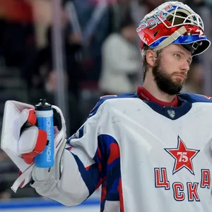 Der russische Eishockey-Torhüter Ivan Fedotov wurde in St. Petersburg festgenommen.