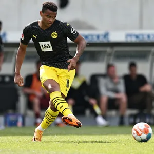 Manuel Akanji