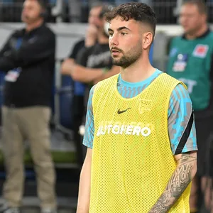 Marco Richter kann schon bald wieder das Trainingsleibchen überziehen.