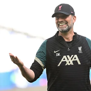 Jürgen Klopp verrät vor dem EM-Finale zwischen Deutschland und England, wem er die Daumen drückt.