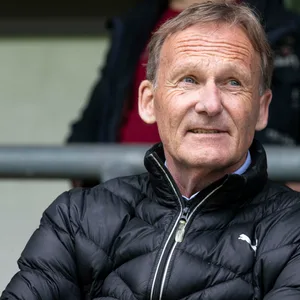 BVB-Geschäftsführer Hans-Joachim Watzke lobt den FC Bayern für dessen Transferpolitik.