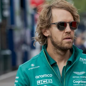 Sebastian Vettel befindet sich zur Hälfte der Formel-1-Saison auf dem 15. Platz.