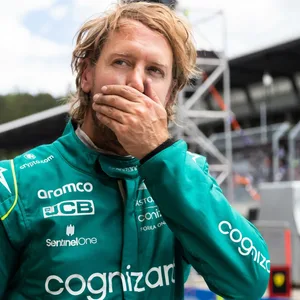 Im Formel-1-Rennstall von Sebastian Vettel kam es zu rassistischen Vorfällen.
