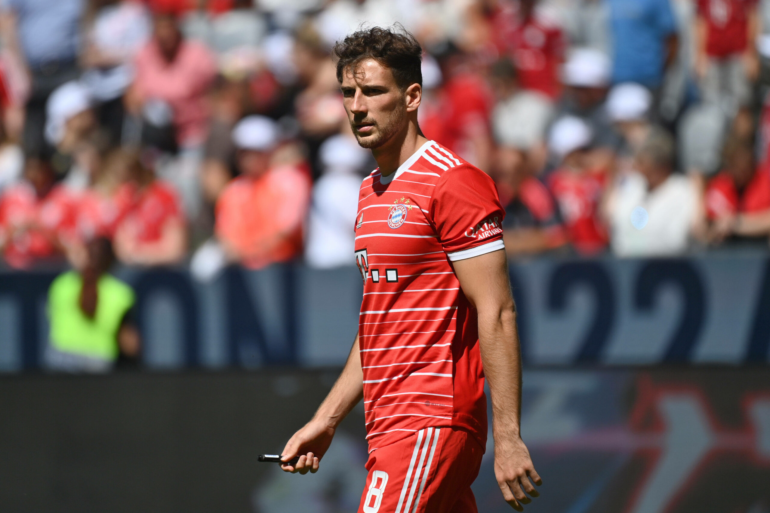Bayern München wird wochenlang auf Mittelfeldstar Leon Goretzka verzichten müssen.